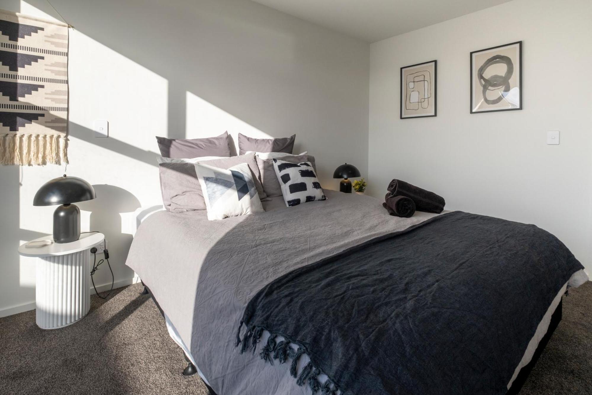 Luxury 2 Bed Townhome In Cbd Christchurch Exteriör bild