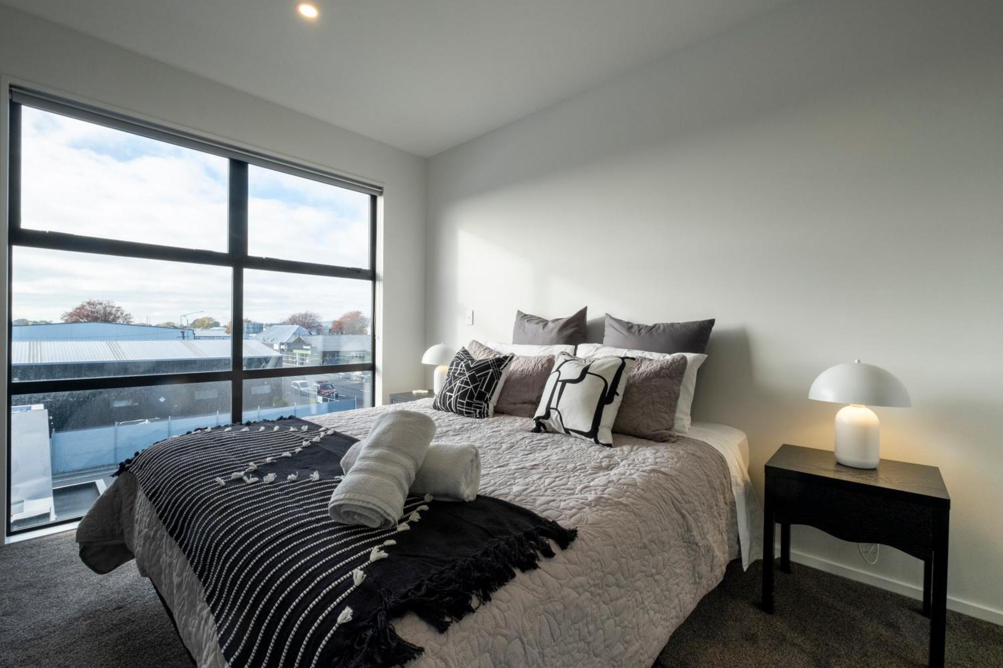Luxury 2 Bed Townhome In Cbd Christchurch Exteriör bild
