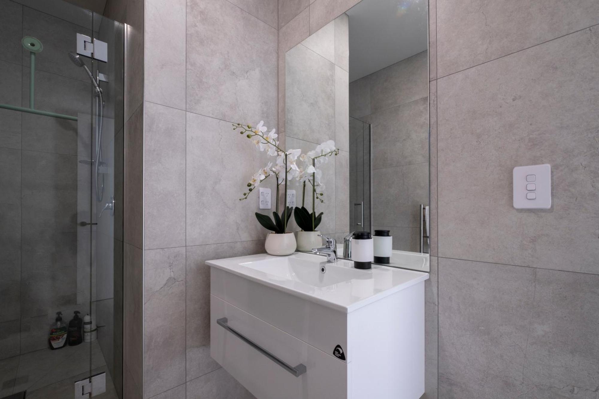 Luxury 2 Bed Townhome In Cbd Christchurch Exteriör bild